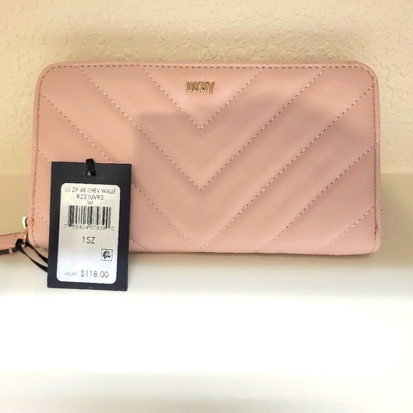 NWT DKNY wallet pink - Picture 1 of 5
